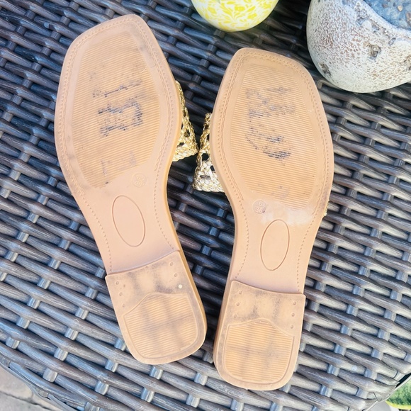 LuLus Gold Sandals - Picture 10 of 10